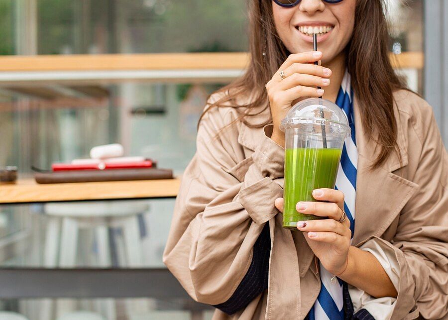 Vitamin-packed smoothies (Image via freepik)